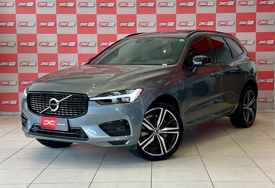 VOLVO XC60 2.0 T8 HYBRID R-DESIGN AWD GEARTRONIC VOLVO XC60 2.0 T8 HYBRID R-DESIGN AWD GEARTRONIC